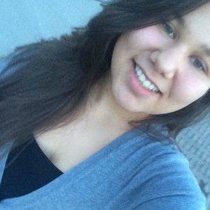 Meet your Posher, Celina