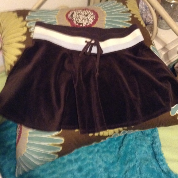 Juicy Couture Velour Brown Skirt💄