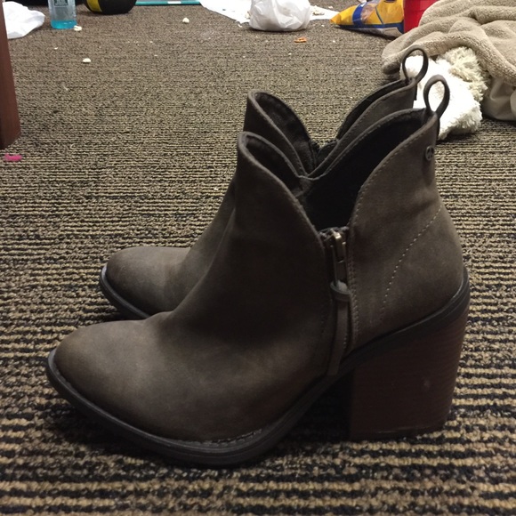 Grey-ish green booties!