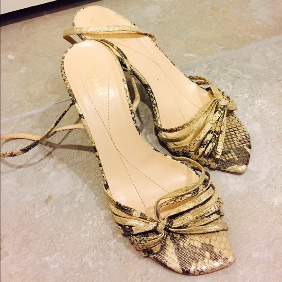 KATE SPADE GOLD/BLACK SNAKE ANKLE STRAP HIGH HEEL - Picture 2 of 4