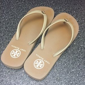 Tory Burch Slim Flip Flops Sandals Rubber SALE! 7