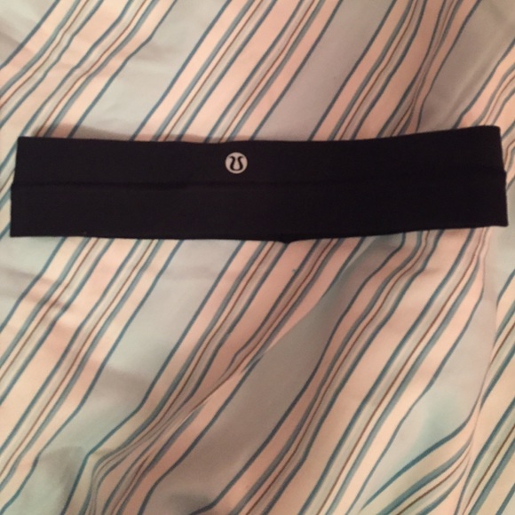 lululemon black headband