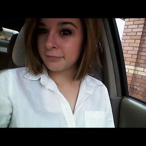 Meet your Posher, Marissa