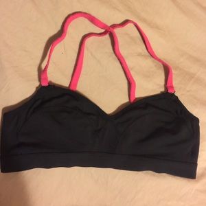 Sports bra