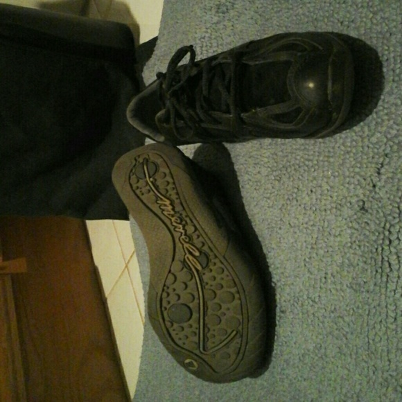 Merrell black leather and suede sneakers.