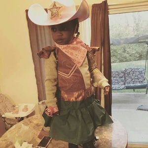 Meet your Posher, Tiffany