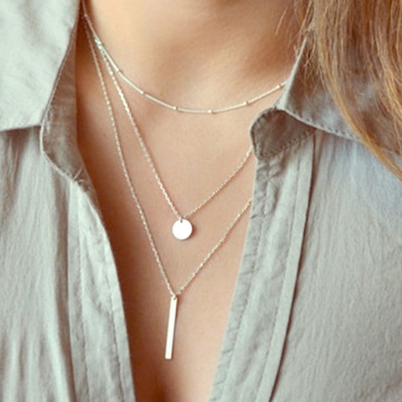 Jewelry - 🎉Host Pick!!! Silver 3 Layer Necklace