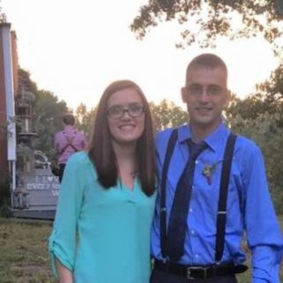 Meet your Posher, Tamara - Picture 1 of 1