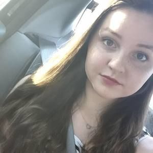 Meet your Posher, Rebecca