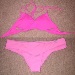 New cheeky rushed swim bottoms with twist swim top