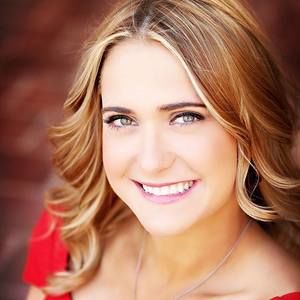 Meet your Posher, Caitlin