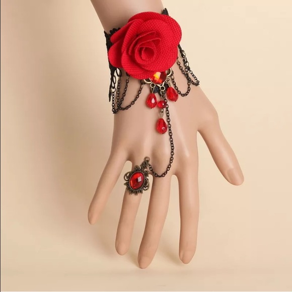 Red rose gothic ring bracelet ringlet - Picture 1 of 1