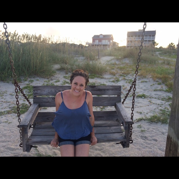 Meet your Posher, Alysha - Picture 1 of 1