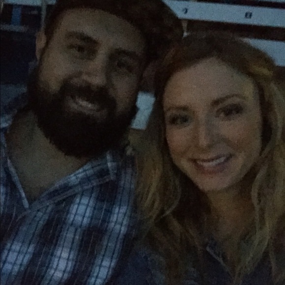 Meet your Posher, Ariel