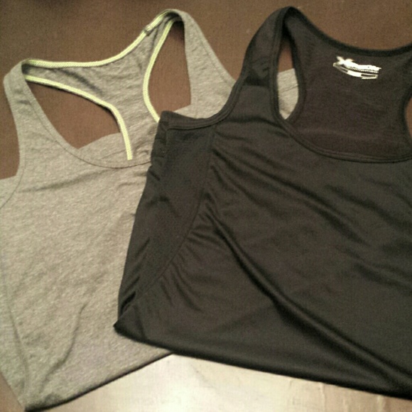 Active wear tanks