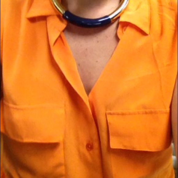 Equipment Sleeveless Signature Silk Button Down - Picture 1 of 2