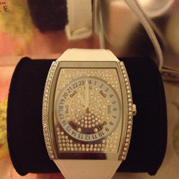 D&G Watch - Picture 2 of 3