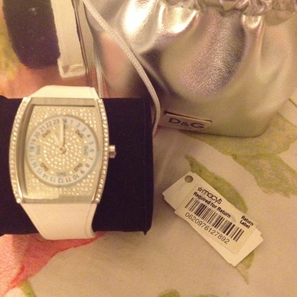 D&G Watch - Picture 3 of 3