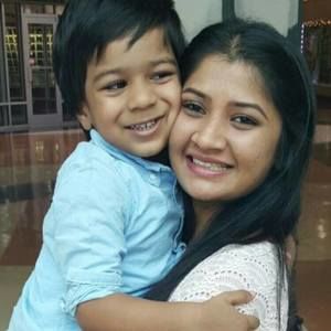 Meet your Posher, Devanshi