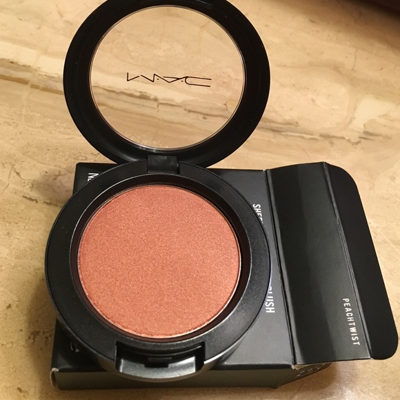 Mac blush