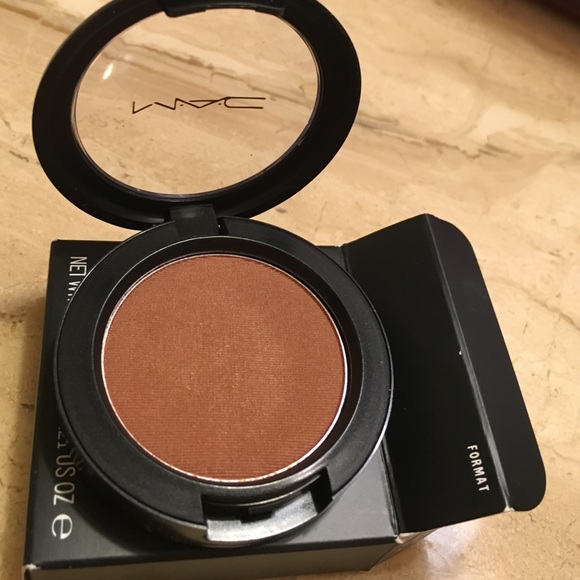 Mac blush
