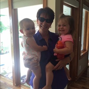 Meet your Posher, Janet