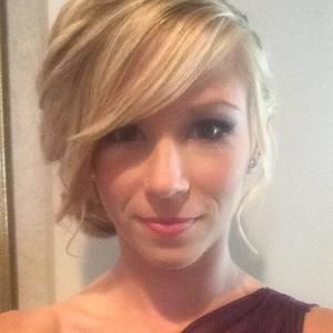 Meet your Posher, Steph