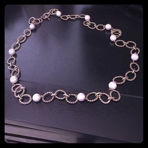 Silver and pearl necklace