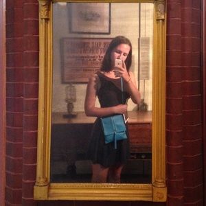 Meet your Posher, Alyssa