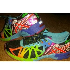 Aasic shoes $45