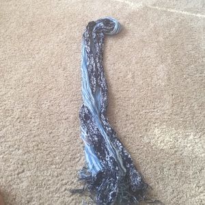 Blue scarf