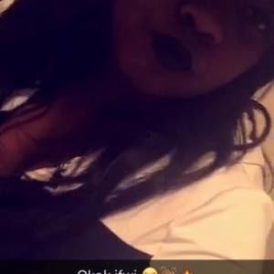 Meet your Posher, Dominique