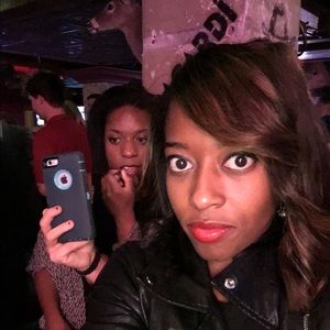 Meet your Posher, Evelyn