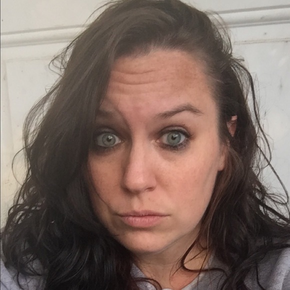 Meet your Posher, Chelsey