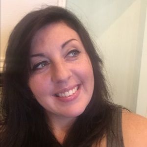 Meet your Posher, Keri