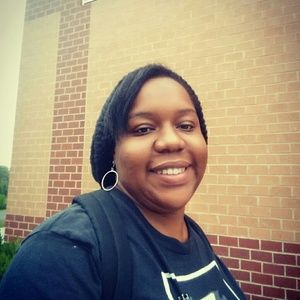 Meet your Posher, Shaneka