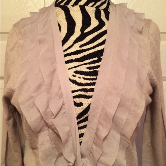 LOFT Ruffle Front Cardigan - Picture 2 of 4