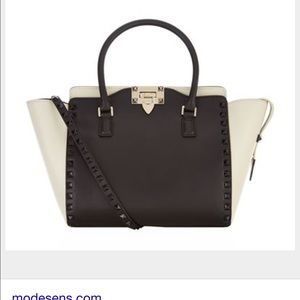 Authentic Valentino Rockstud medium bag/ eBay only