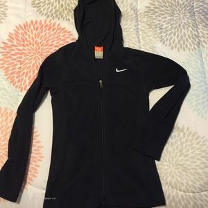 Thermafit Nike fleece - youth large (14)