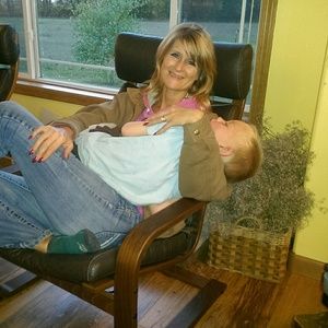 Meet your Posher, Lisa