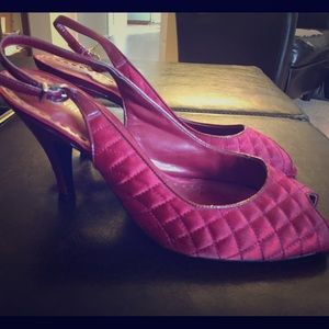 Gianni Bini Red peep toe pumps