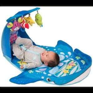 Meet your Posher, Hugo