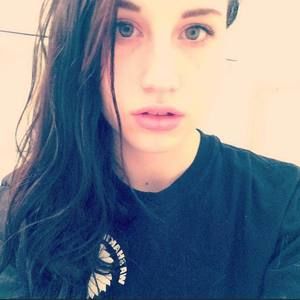 Meet your Posher, Allyson