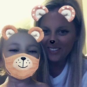 Meet your Posher, Lori