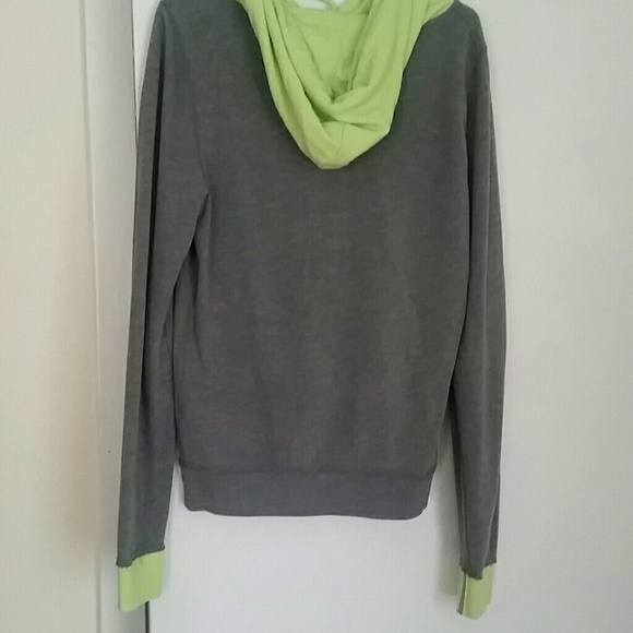 Sweater - Picture 2 of 2