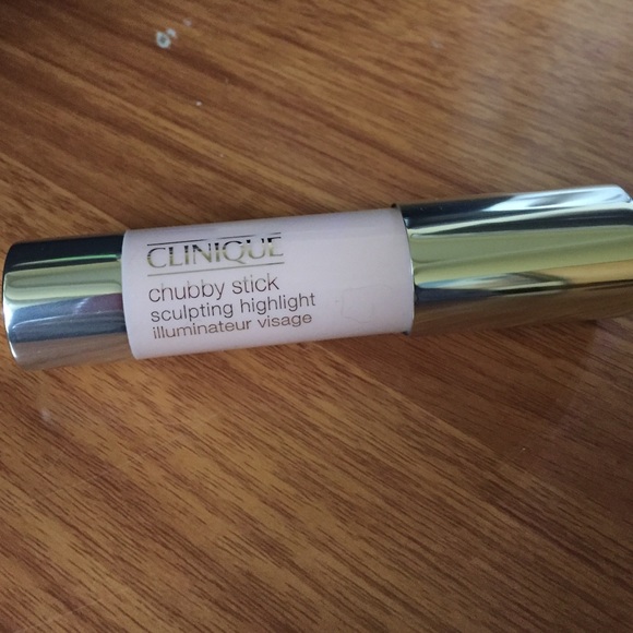 ❤️SOLD❤️Clinique chubby stick sculptinghighlight