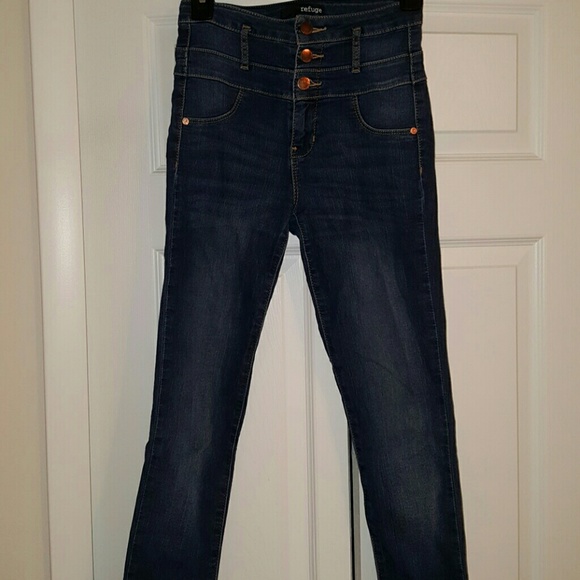 Dark Wash High Waisted Skinney Jeans