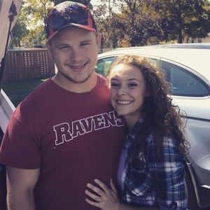 Meet your Posher, Alexis