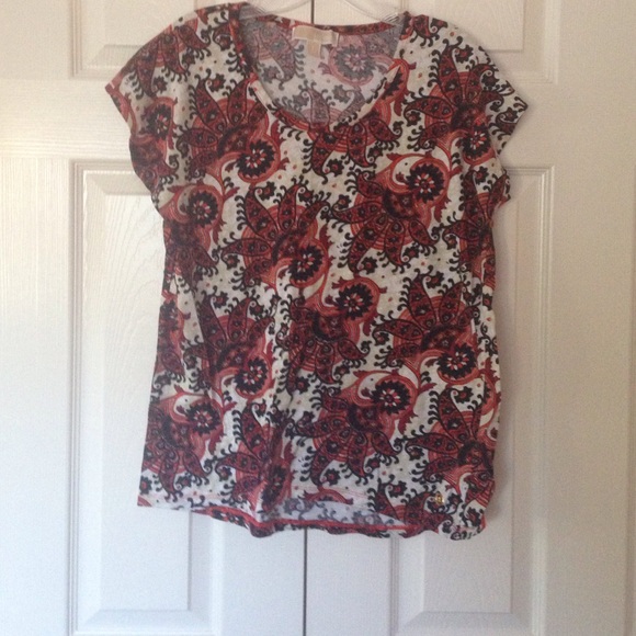 MK tee size LG.
