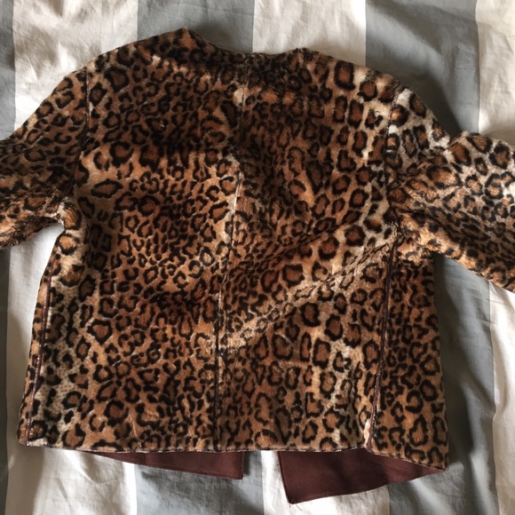 🖤SOLD🖤 Reversible Leopard Faux Fur & Suede Coat - Picture 2 of 8